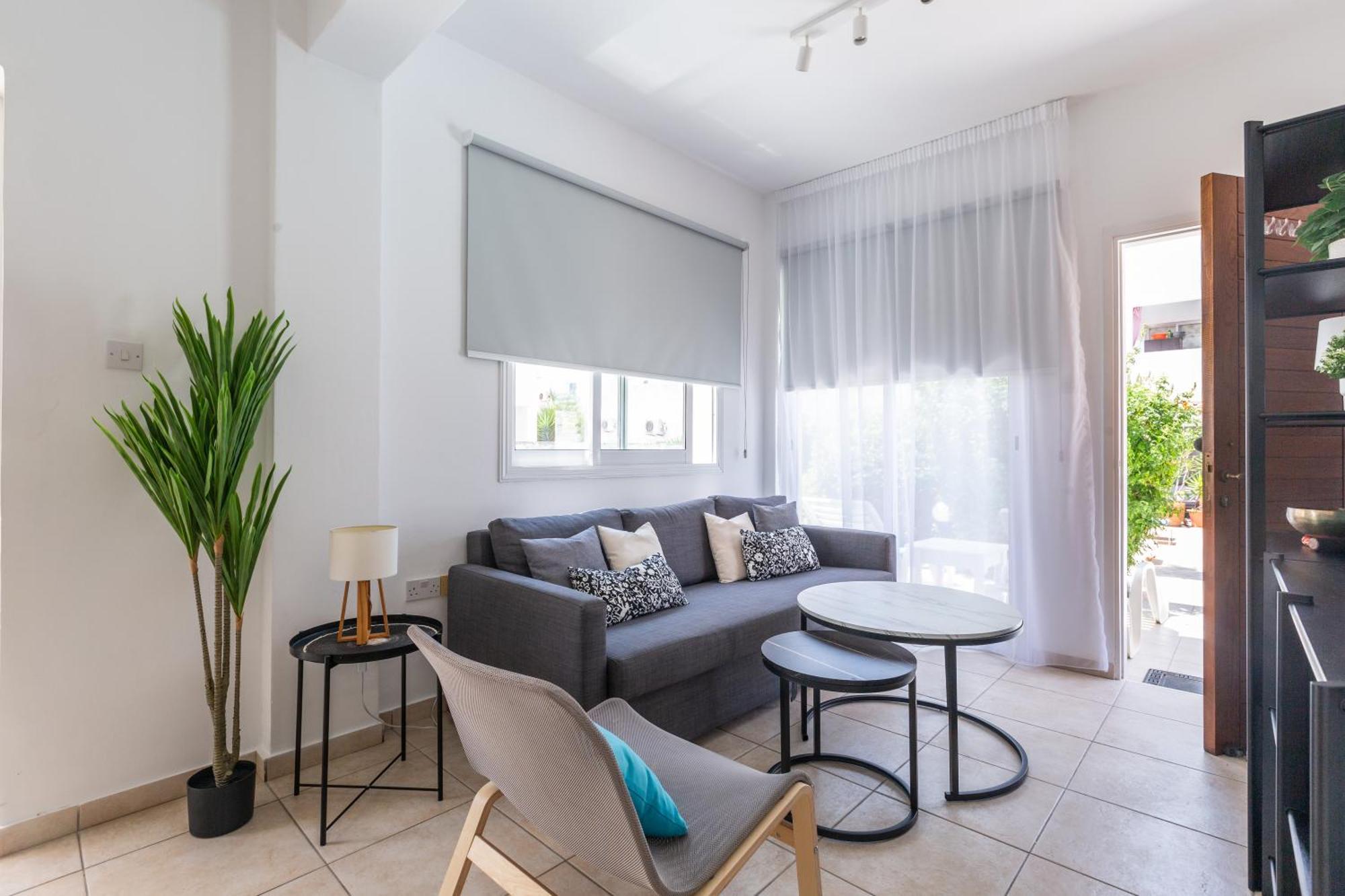 Beautiful One Bed Apartment In Pafos Exterior foto
