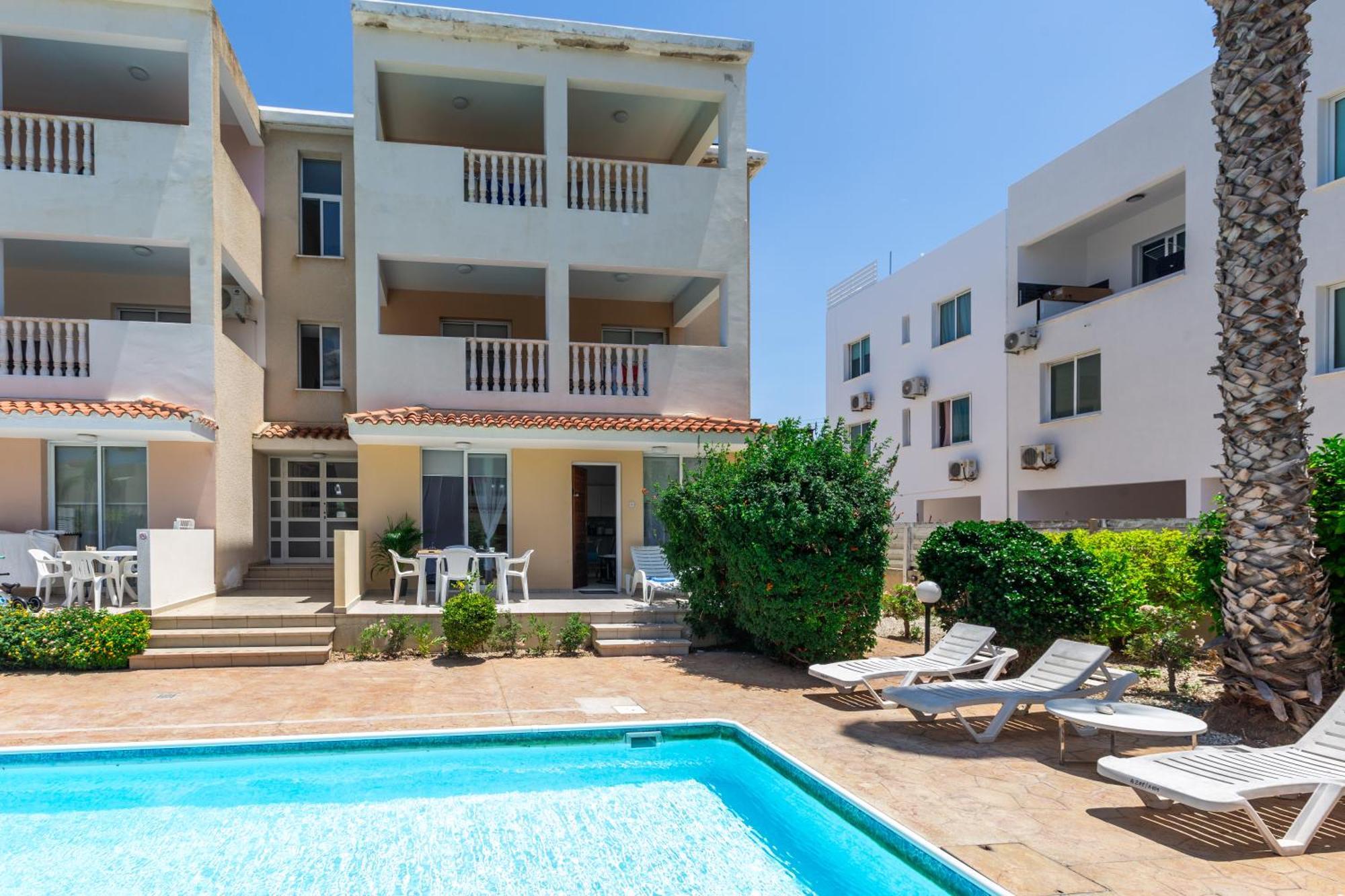 Beautiful One Bed Apartment In Pafos Exterior foto