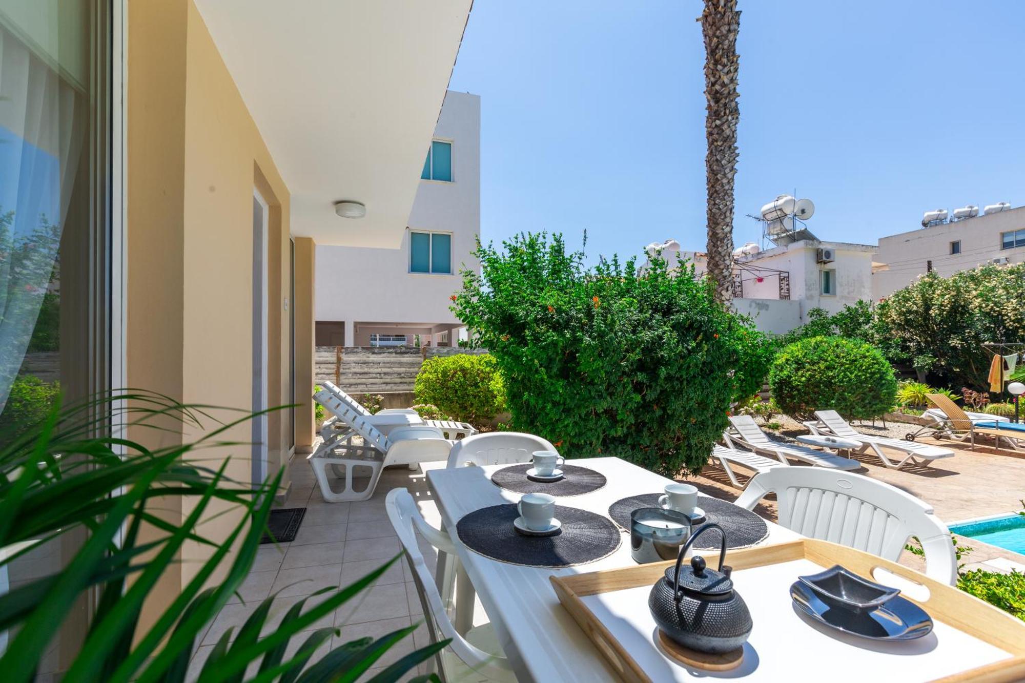 Beautiful One Bed Apartment In Pafos Exterior foto